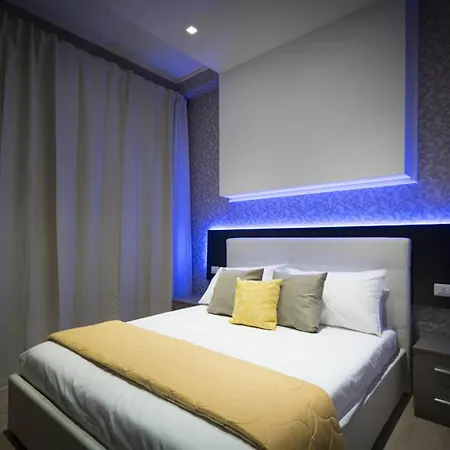 Bed & Breakfast Happy In 3*